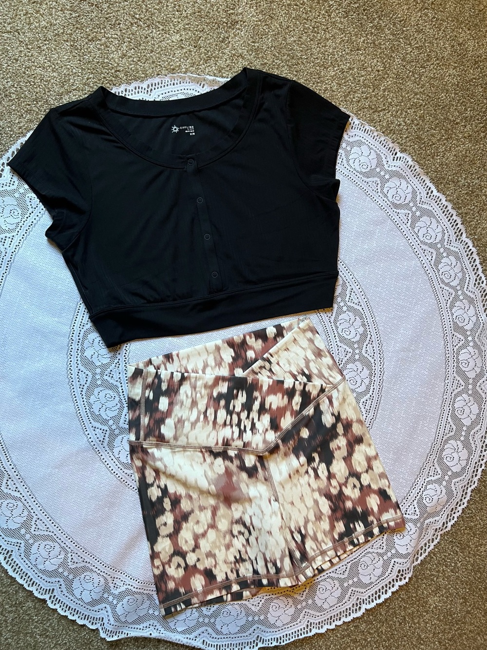 Aerie top & shorts